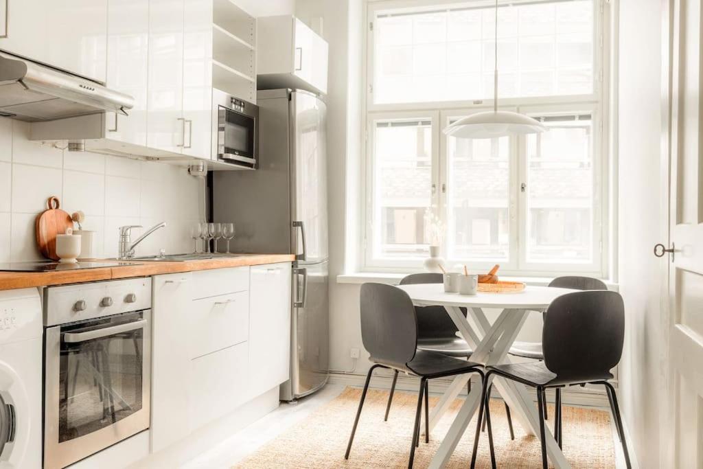 Ferienwohnung Downtown Light-Filled Retreat Helsinki Exterior foto